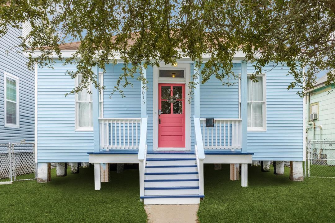 Cozy Sea Breeze Bungalow - 2 Mins To The Beach Galveston Exteriör bild